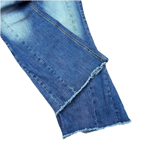 Edgely Maurices Jeans Size 14 High Rise Front Seam Flare Retro Boho Raw Hem Blue - Picture 8 of 11